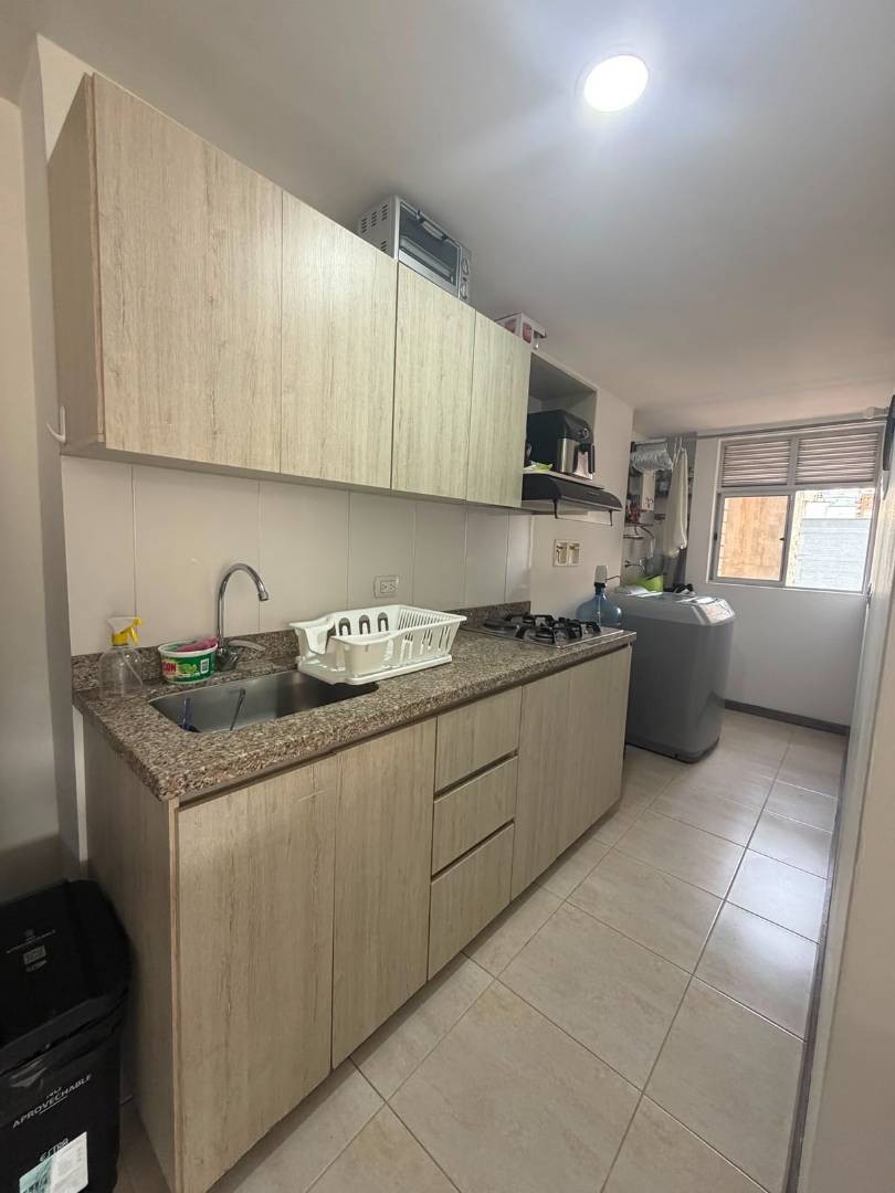 Apartamento en venta en Camparola, Itagüí · foto 4 de 19