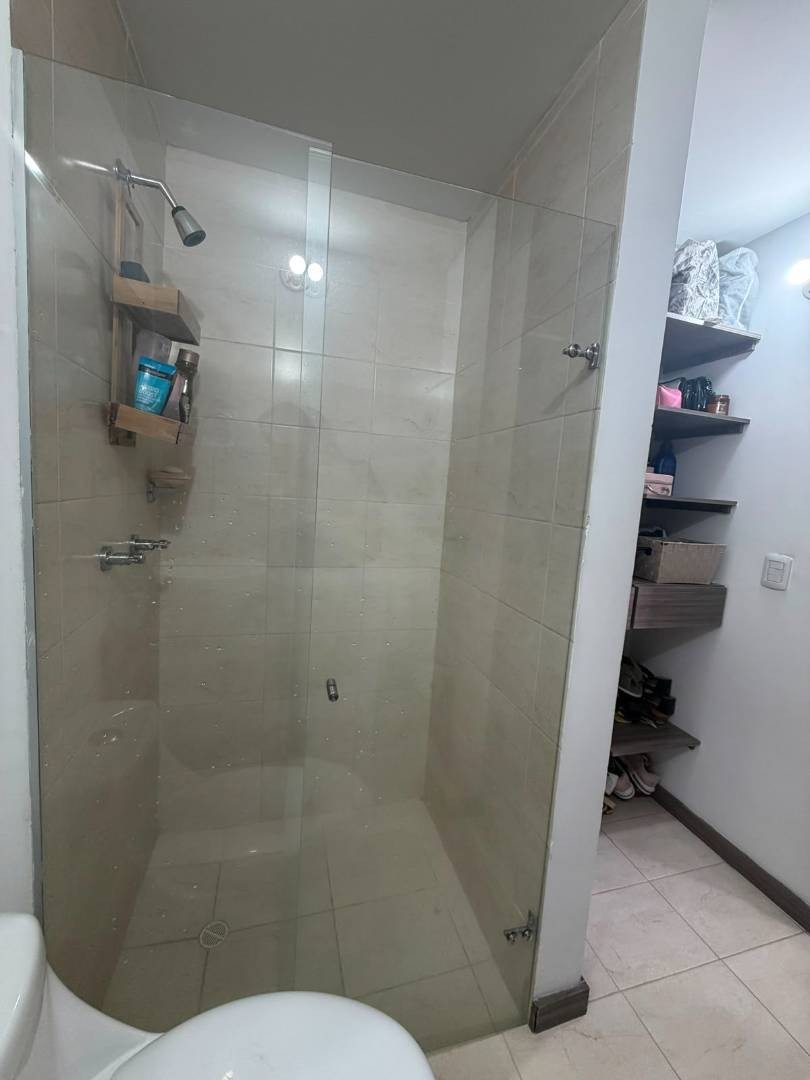 Apartamento en venta en Camparola, Itagüí · foto 6 de 19