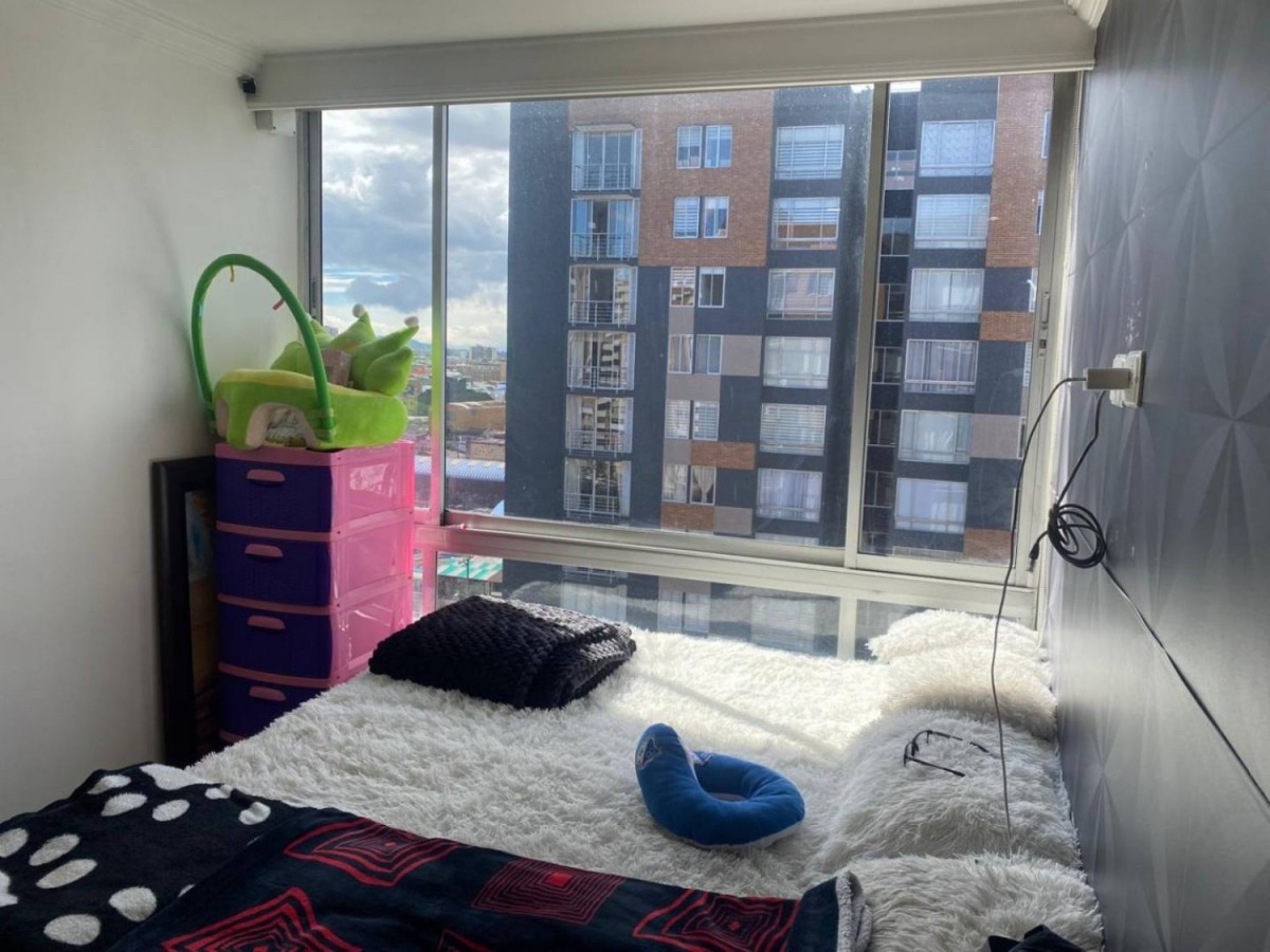Apartamento en venta en Hayuelos, Bogotá · foto 8 de 19