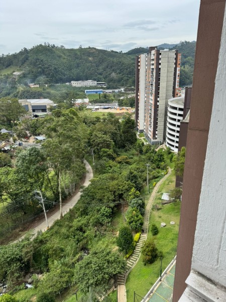 Apartamento en venta en La Tablaza, La Estrella · foto 4 de 21