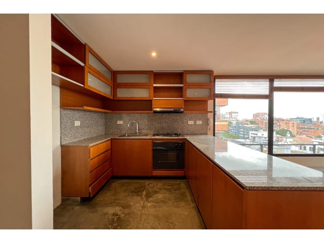 Apartamento de 1 alcoba en venta en Los Rosales, Bogotá, 90 m² · foto 4 de 17