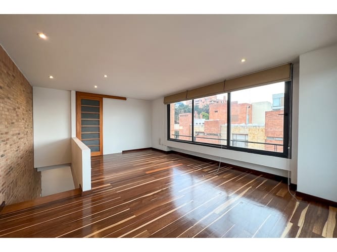 Apartamento de 1 alcoba en venta en Los Rosales, Bogotá, 90 m² · foto 12 de 17