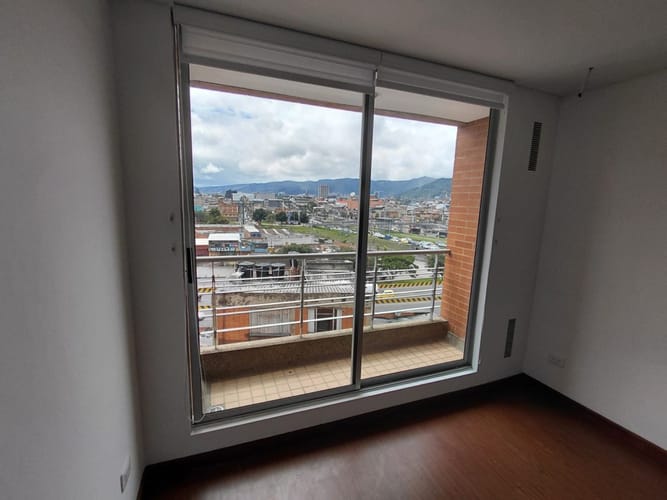 Apartamento en venta en San Miguel, Bogotá · foto 2 de 22