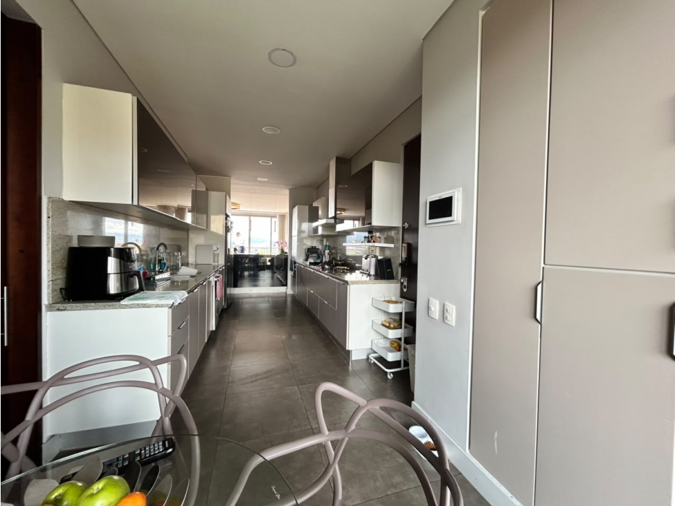 Apartamento en venta en Cerros De Suba, Bogotá · foto 11 de 24