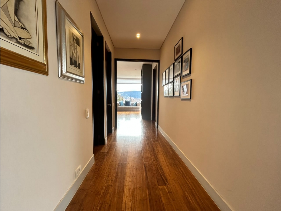 Apartamento en venta en Cerros De Suba, Bogotá · foto 15 de 24
