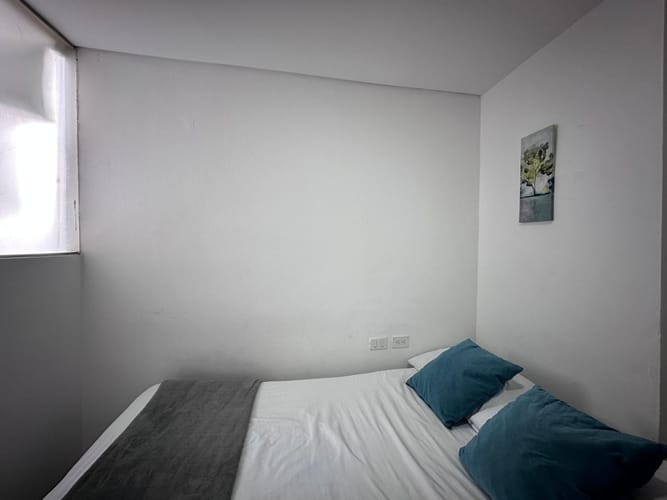 Apartamento de 1 alcoba en venta en El Tesoro, Medellín, 35 m² · foto 10 de 17