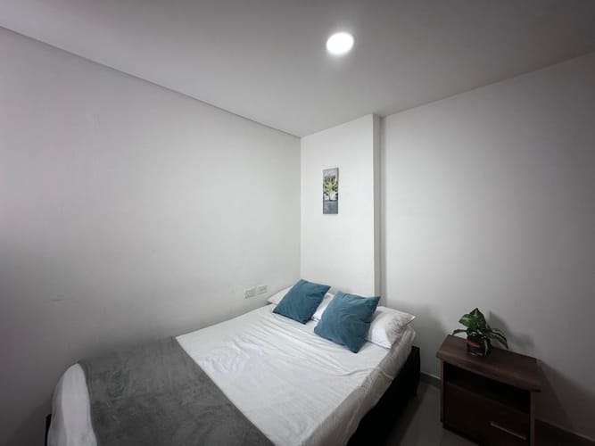 Apartamento de 1 alcoba en venta en El Tesoro, Medellín, 35 m² · foto 14 de 17