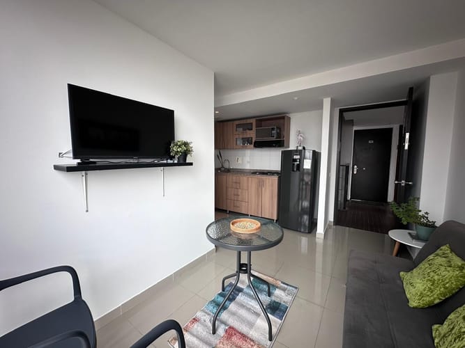 Apartamento de 1 alcoba en venta en El Tesoro, Medellín, 35 m² · foto 6 de 17