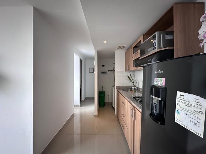 Apartamento de 1 alcoba en venta en El Tesoro, Medellín, 35 m² · foto 7 de 17