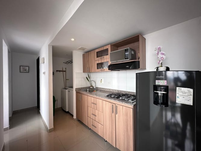 Apartamento de 1 alcoba en venta en El Tesoro, Medellín, 35 m² · foto 9 de 17