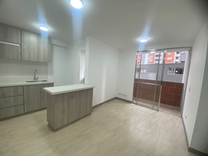 Apartamento de 3 alcobas en venta en Niquia, Bello, 51 m² · foto 4 de 17