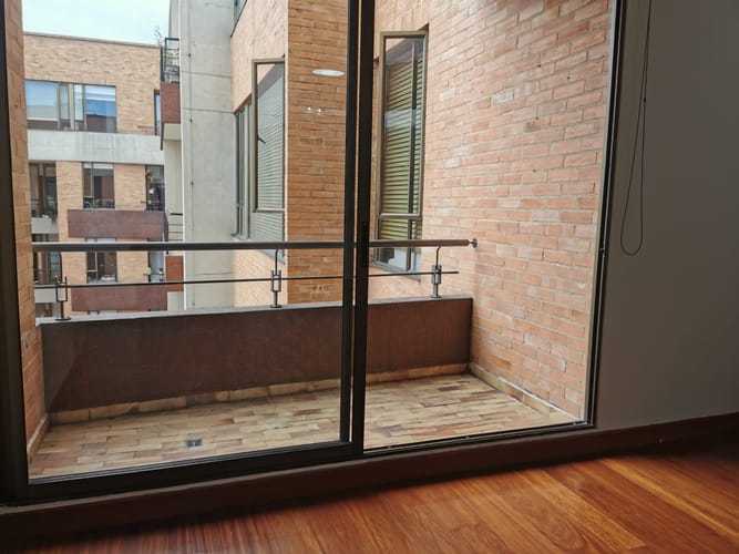 Apartamento de 2 alcobas en venta en Chicó Navarra, Bogotá, 76 m² · foto 8 de 18