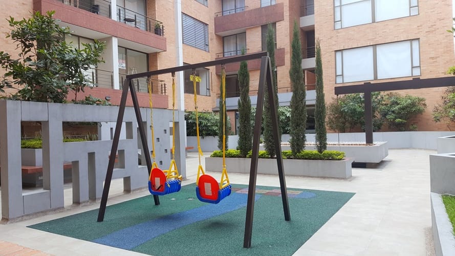 Apartamento de 2 alcobas en venta en Chicó Navarra, Bogotá, 76 m² · foto 15 de 18