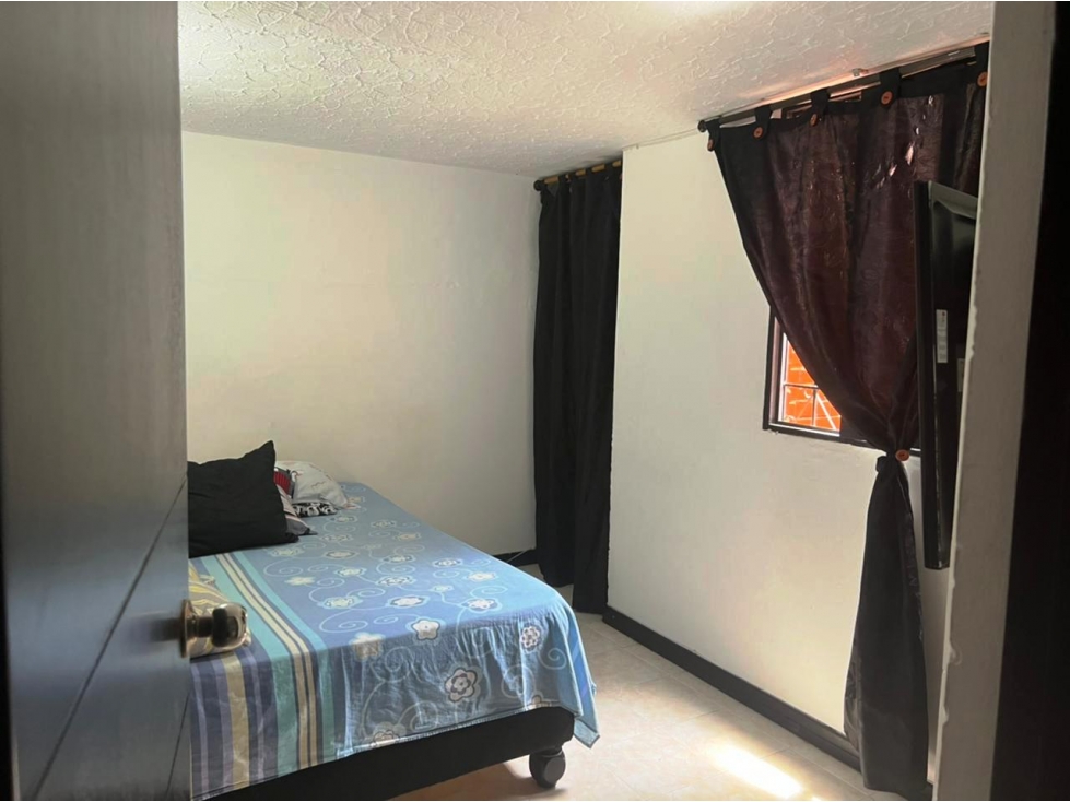 Apartamento en venta en Sector Alto De Los Chorros, Cali · foto 5 de 8