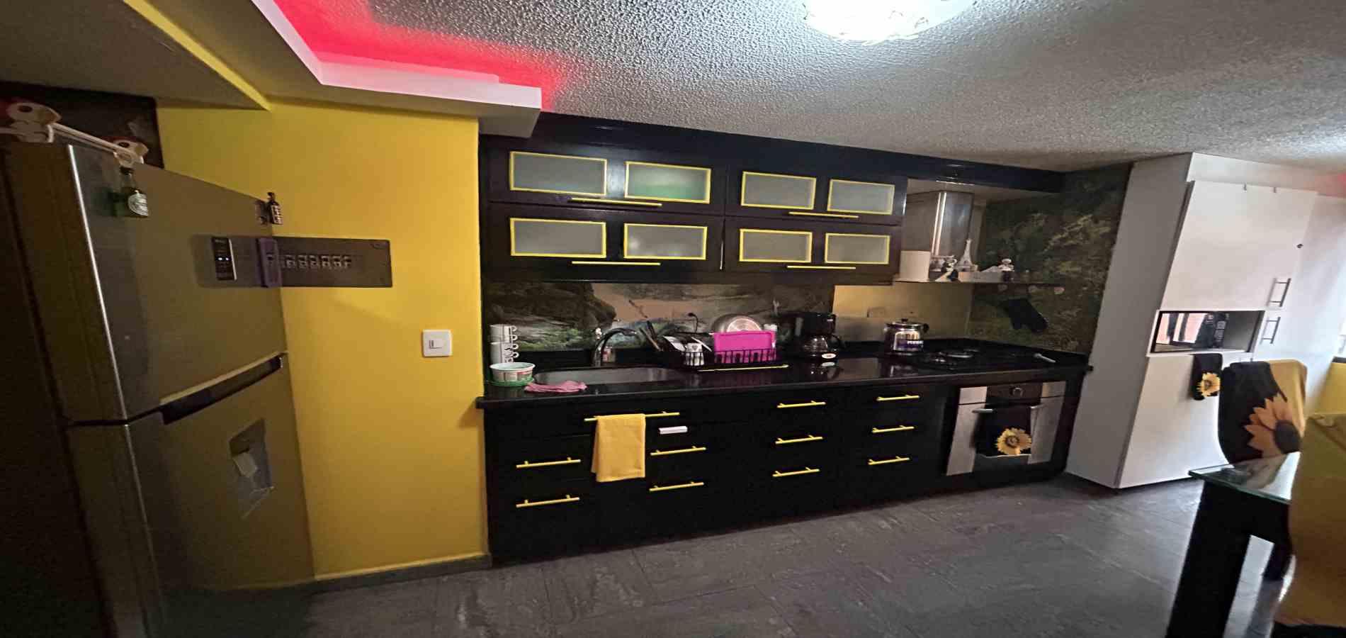 Apartamento en venta en Pinares, Pereira · foto 9 de 20