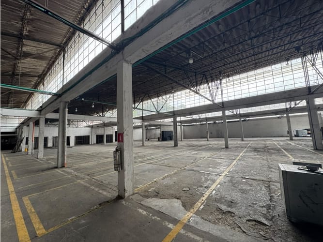 Bodega en venta en Rodeo Alto, Medellín, 4847 m² · foto 4 de 16