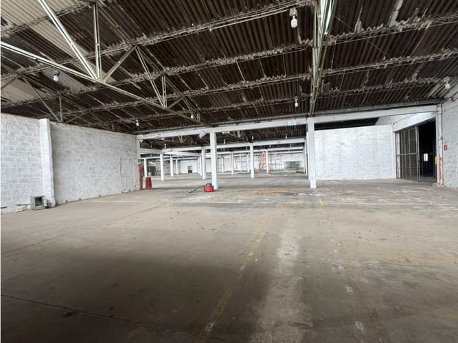 Bodega en venta en Rodeo Alto, Medellín, 4847 m² · foto 11 de 16
