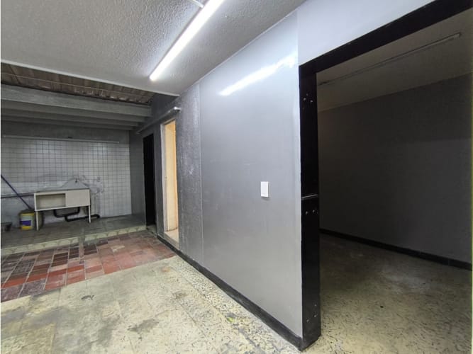 Local en arriendo en Cabecera Del Llano, Bucaramanga, 230 m² · foto 9 de 19