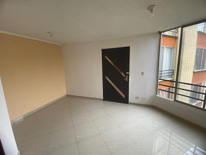 Apartamento de 3 alcobas en venta en Metropolitano Del Norte, Cali, 60 m² · foto 2 de 12