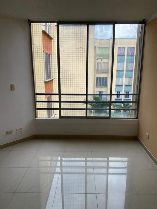 Apartamento de 3 alcobas en venta en Metropolitano Del Norte, Cali, 60 m² · foto 3 de 12