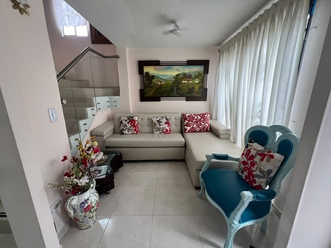 Casa de 4 alcobas en venta en Aeropuerto, Pereira, 163 m² · foto 3 de 24