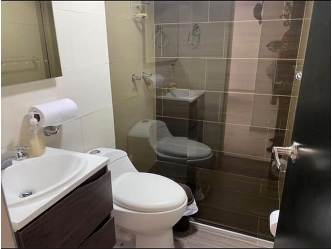 Casa de 4 alcobas en venta en Pontevedra, Bogotá, 140 m² · foto 4 de 7