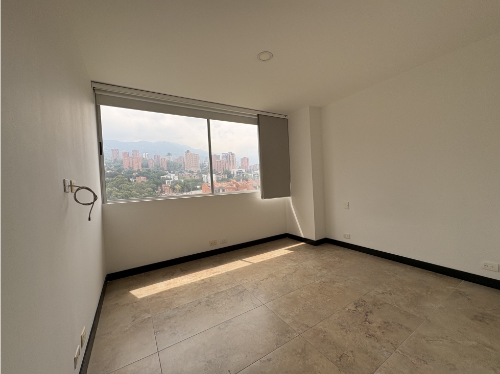 Apartamento en arriendo en El Poblado, Medellín · foto 10 de 24