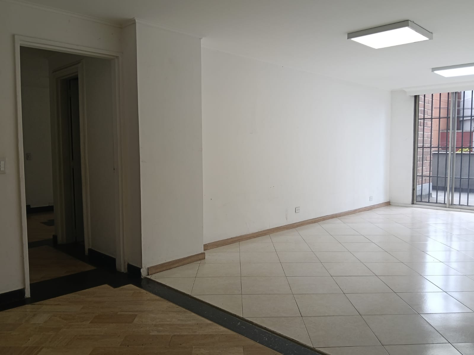 Apartamento en venta en Laureles, Medellín · foto 3 de 16