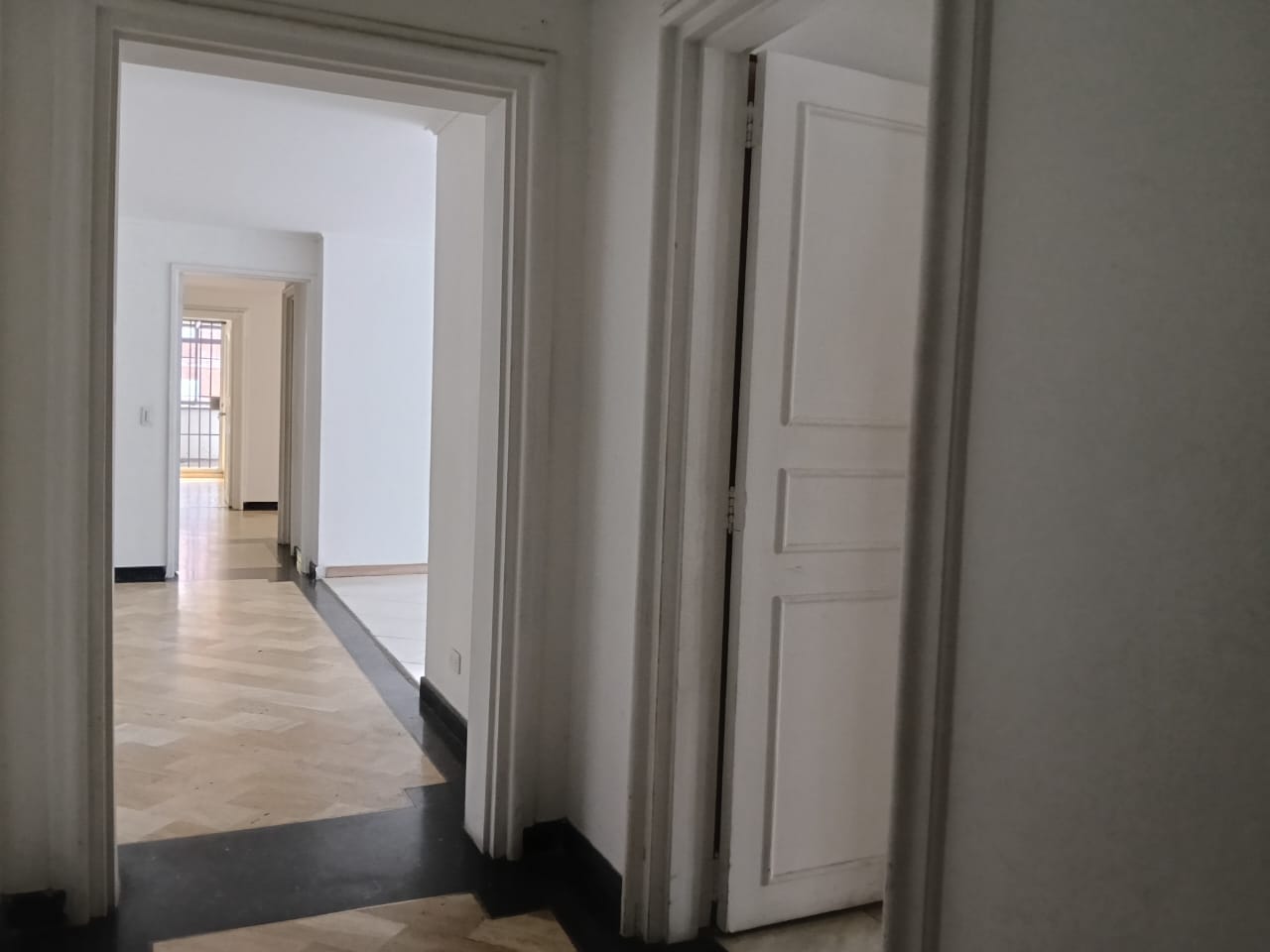 Apartamento en venta en Laureles, Medellín · foto 7 de 16