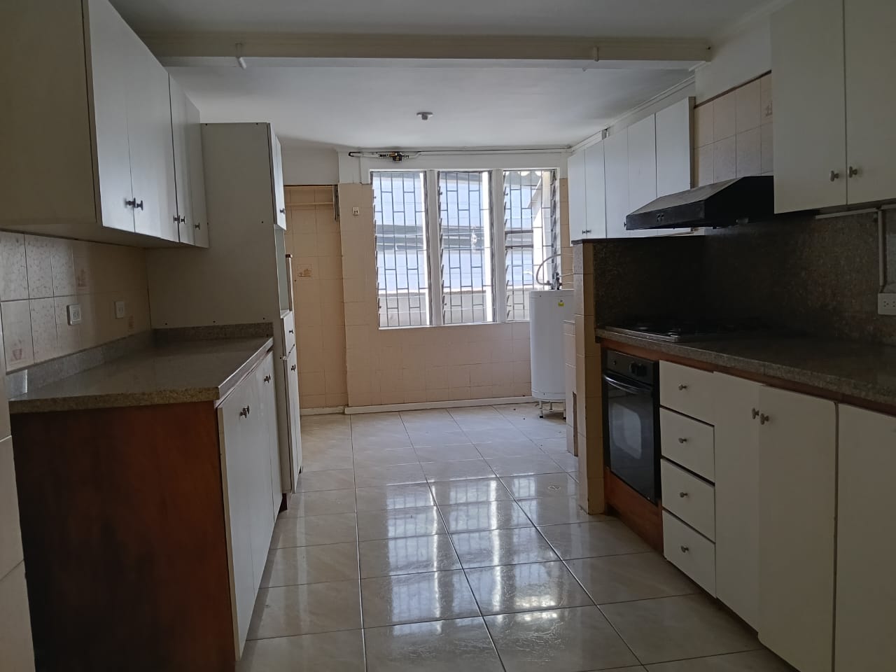 Apartamento en venta en Laureles, Medellín · foto 8 de 16