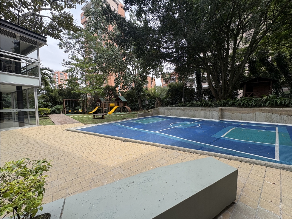 Apartamento en arriendo en El Poblado, Medellín · foto 15 de 24