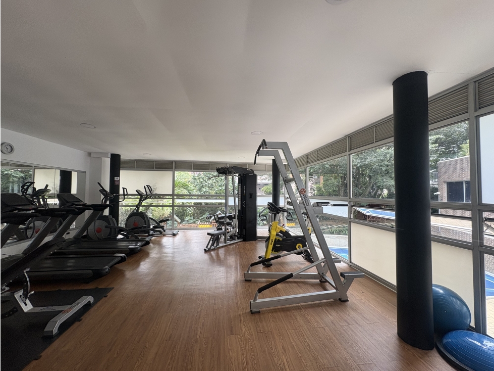 Apartamento en arriendo en El Poblado, Medellín · foto 17 de 24