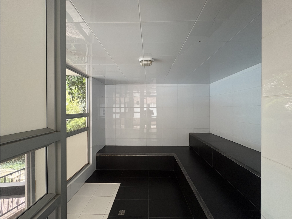 Apartamento en arriendo en El Poblado, Medellín · foto 18 de 24