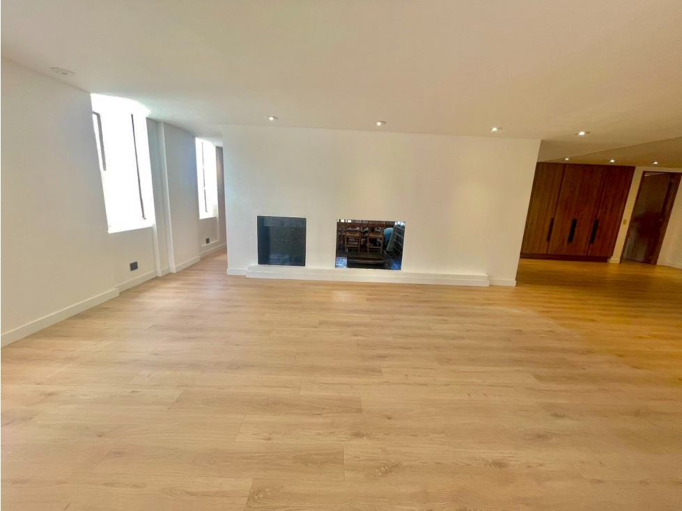 Apartamento en venta en Los Rosales, Bogotá · foto 4 de 20