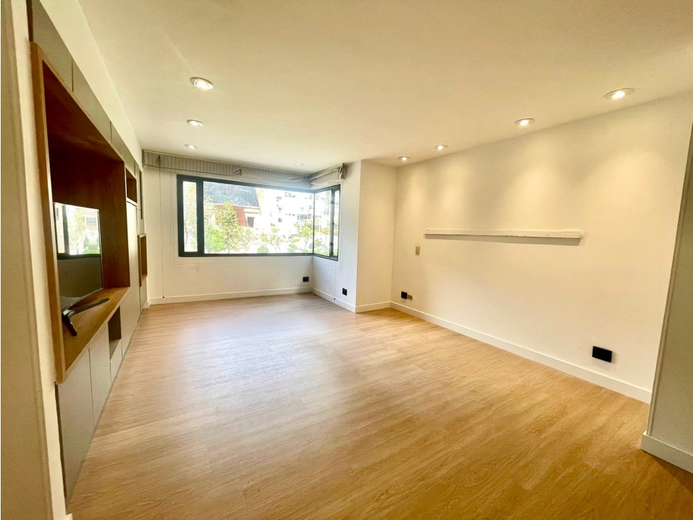Apartamento en venta en Los Rosales, Bogotá · foto 9 de 20