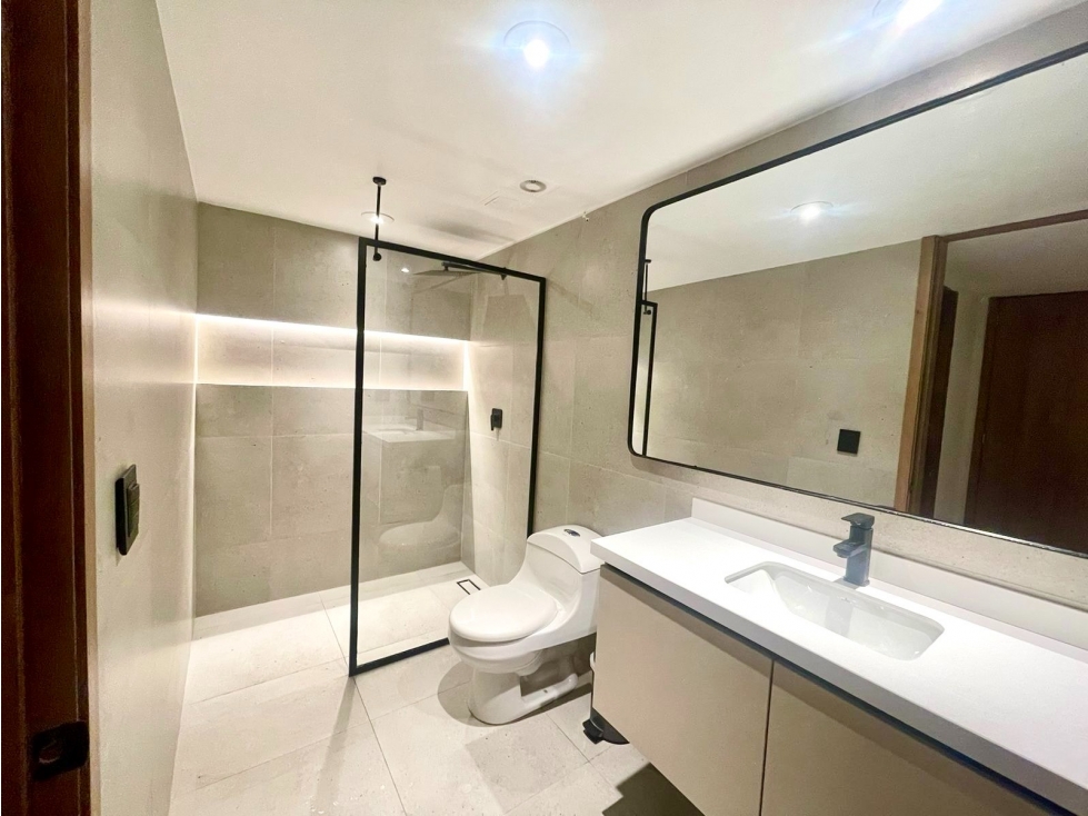 Apartamento en venta en Los Rosales, Bogotá · foto 18 de 20