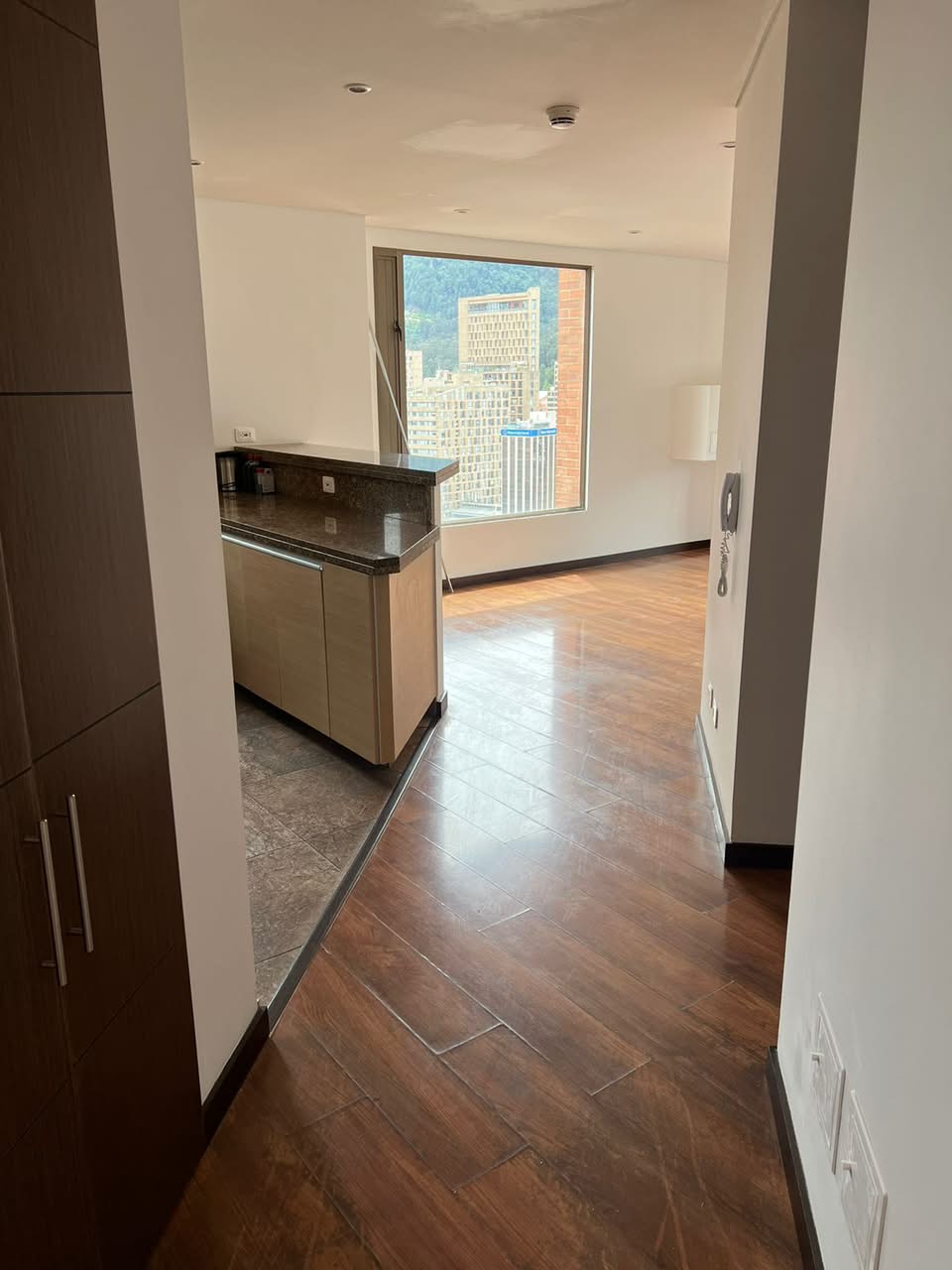 Apartamento en venta en Centro Internacional, Bogotá · foto 6 de 16