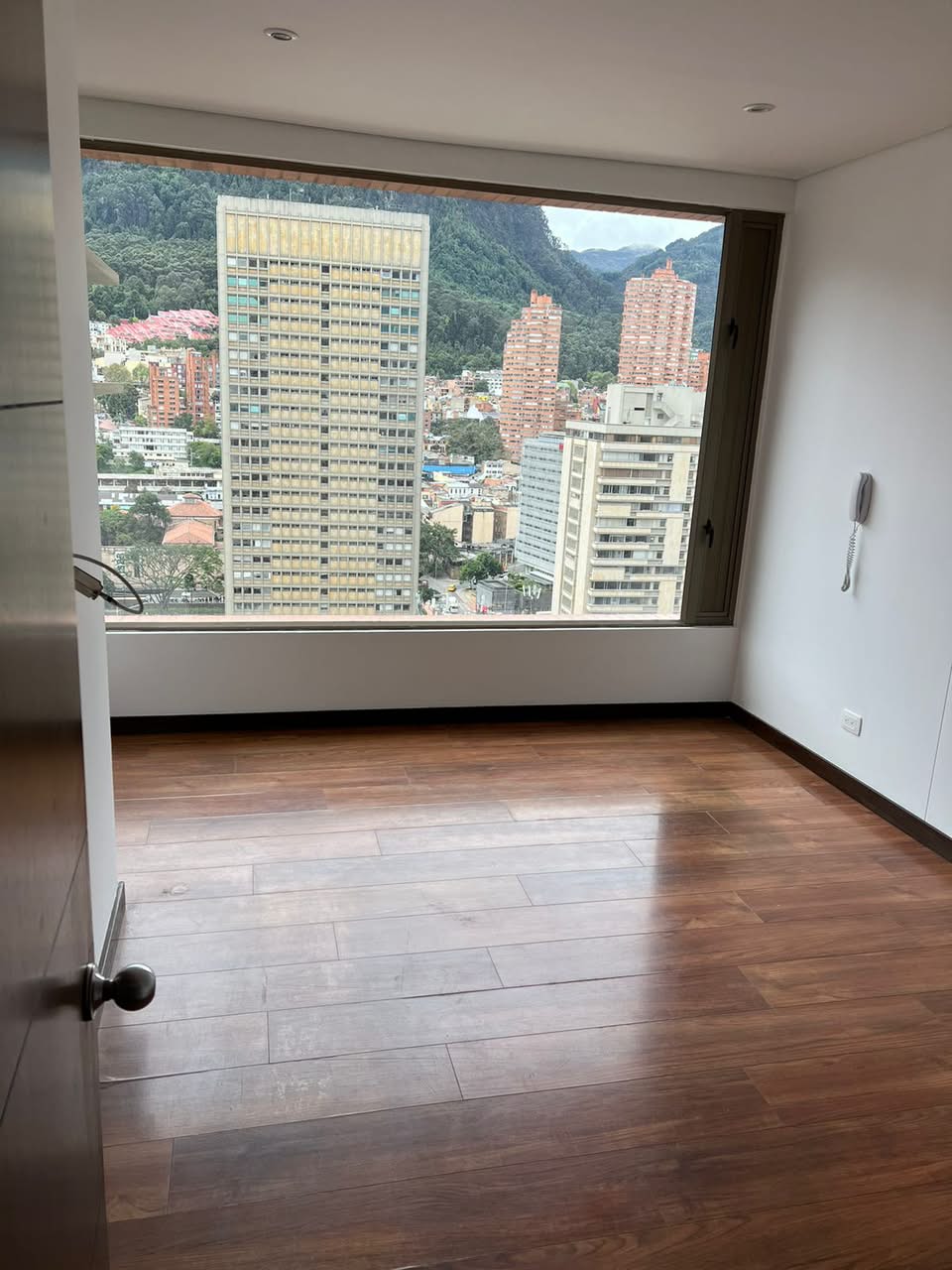 Apartamento en venta en Centro Internacional, Bogotá · foto 12 de 16