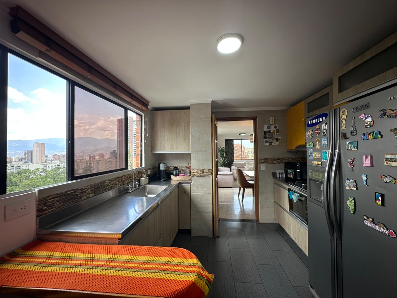 Apartamento en venta en El Poblado, Medellín · foto 7 de 19