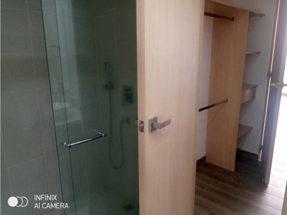 Apartamento en venta en Zona Centro, Envigado · foto 16 de 19