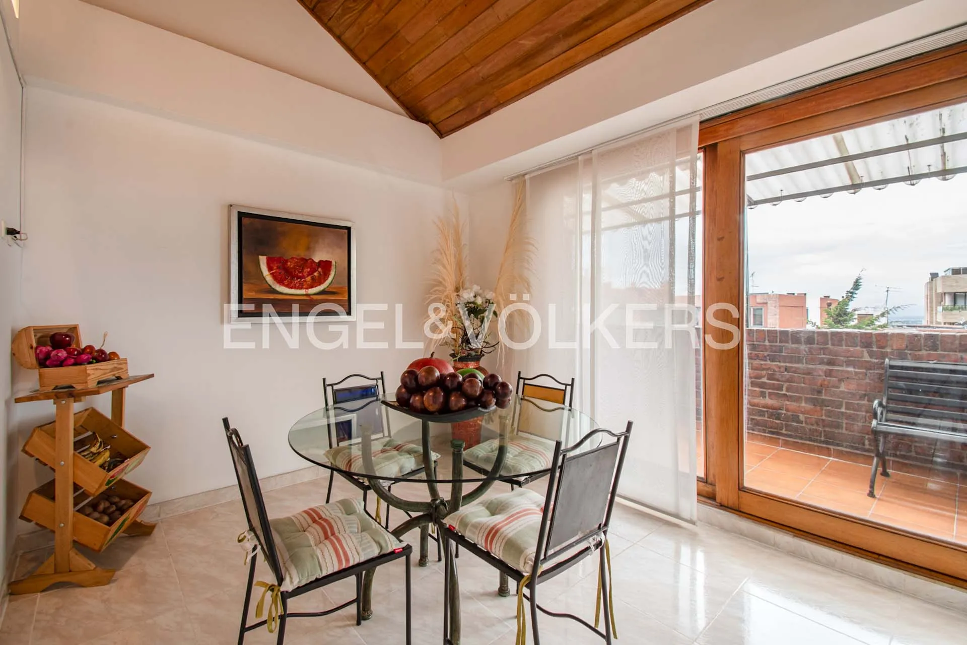Apartamento en venta en Los Rosales, Bogotá · foto 9 de 19