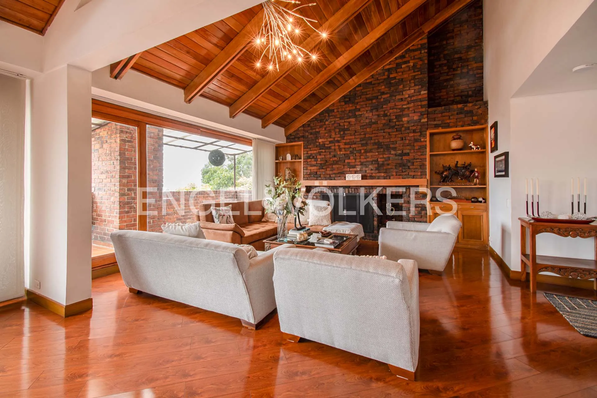 Apartamento en venta en Los Rosales, Bogotá · foto 4 de 19