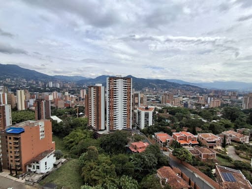 Apartamento de 2 alcobas en venta en La Barquereña, Sabaneta, 84 m² · foto 10 de 19
