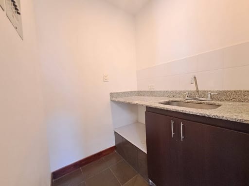 Oficina en arriendo en Milla De Oro, Medellín, 120 m² · foto 4 de 22