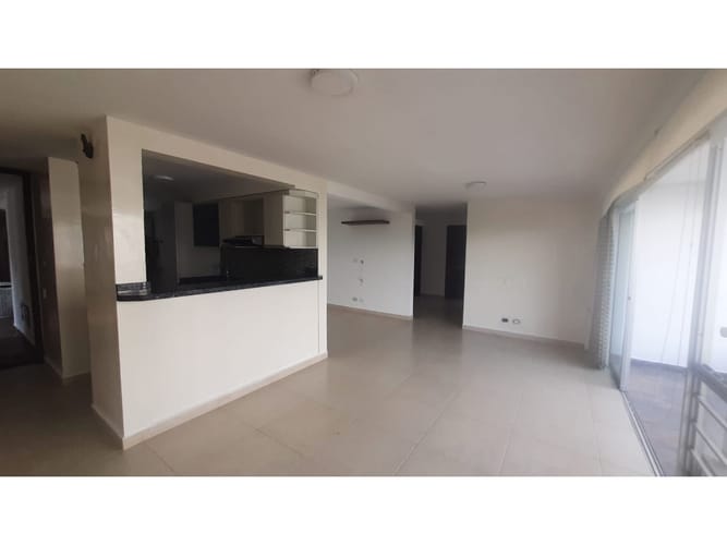 Apartamento de 3 alcobas en venta en Cañaveral, Floridablanca, 87 m² · foto 2 de 24