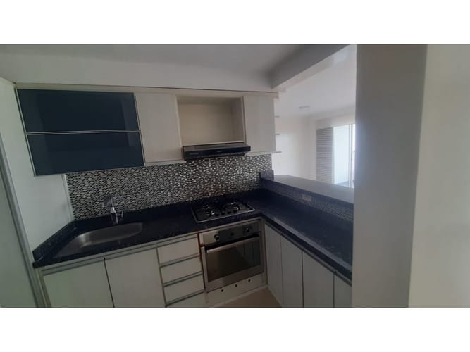 Apartamento de 3 alcobas en venta en Cañaveral, Floridablanca, 87 m² · foto 8 de 24