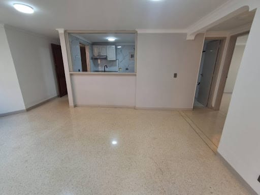 Apartamento de 2 alcobas en arriendo en Villa Nueva, Medellín, 60 m² · foto 2 de 24