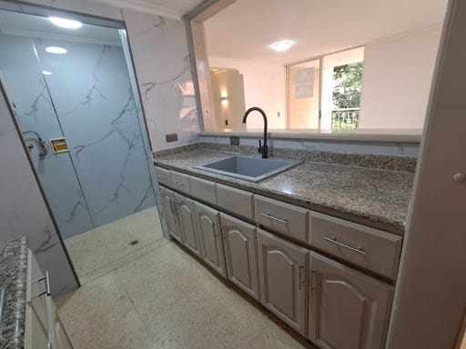 Apartamento de 2 alcobas en arriendo en Villa Nueva, Medellín, 60 m² · foto 7 de 24