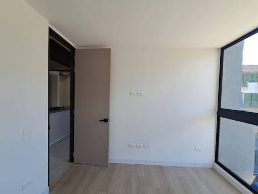 Apartamento de 2 alcobas en arriendo en El Retiro, 57 m² · foto 17 de 24
