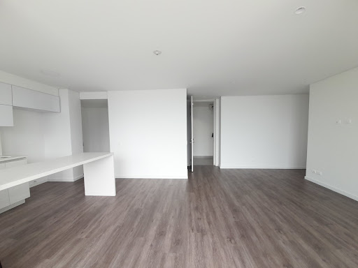 Apartamento en arriendo en Lalinde, Medellín · foto 9 de 23